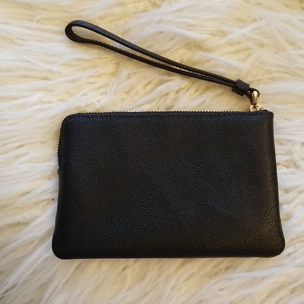 Coach black pebble leather pouch - Picture 3 of 13